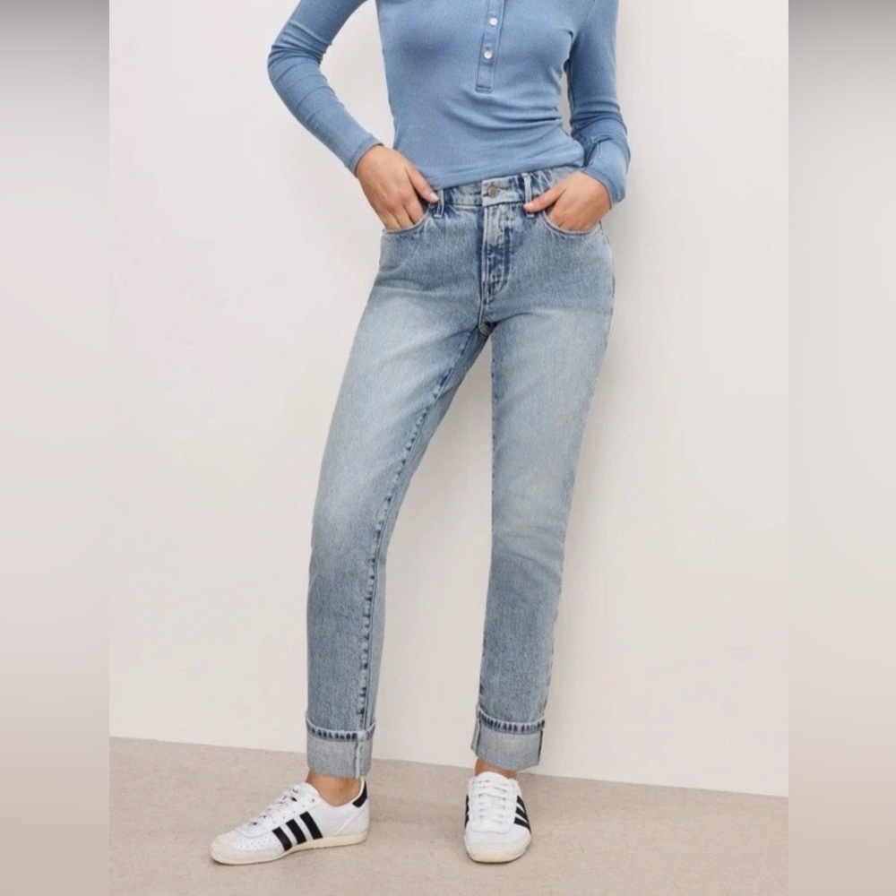 NWT - Good American The Weekender Petite High Rise Relaxed - Size 8 Petite